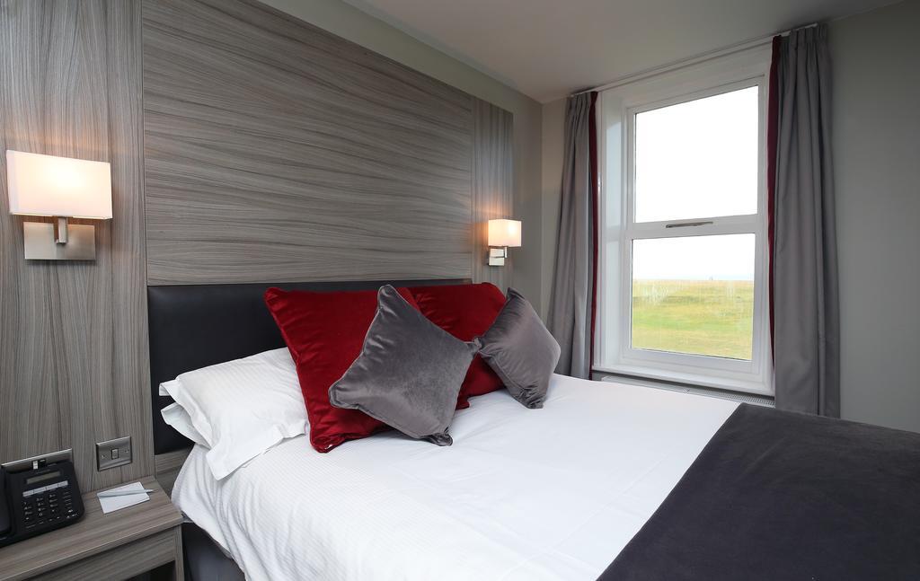 Leasowe Castle Hotel Moreton  Exteriér fotografie